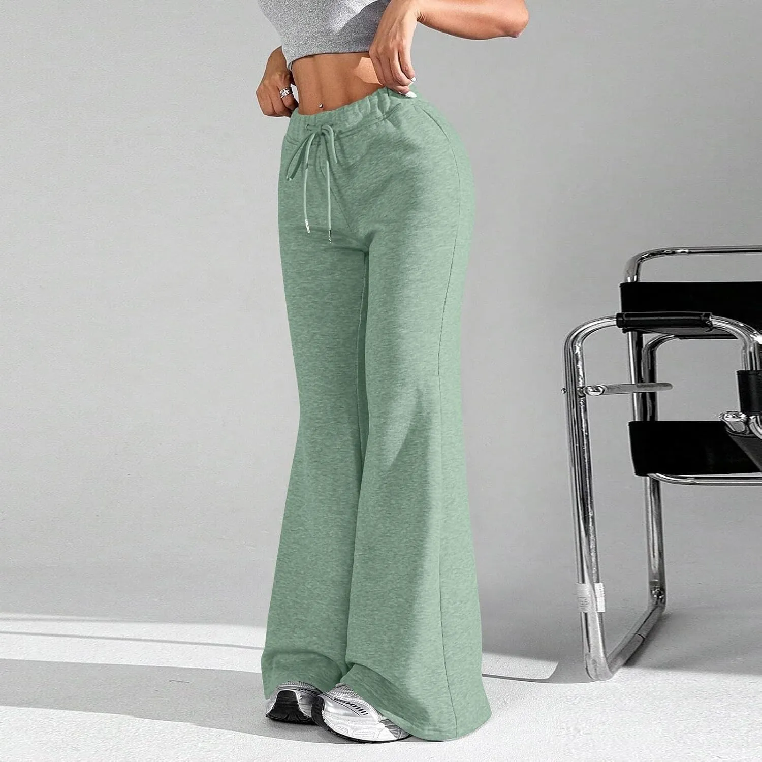 Flare Sweatpants Women Fleece Lined Joggers Wide Leg Lounge Pants with Pockets Drawstring Bell Bottoms Bootcut