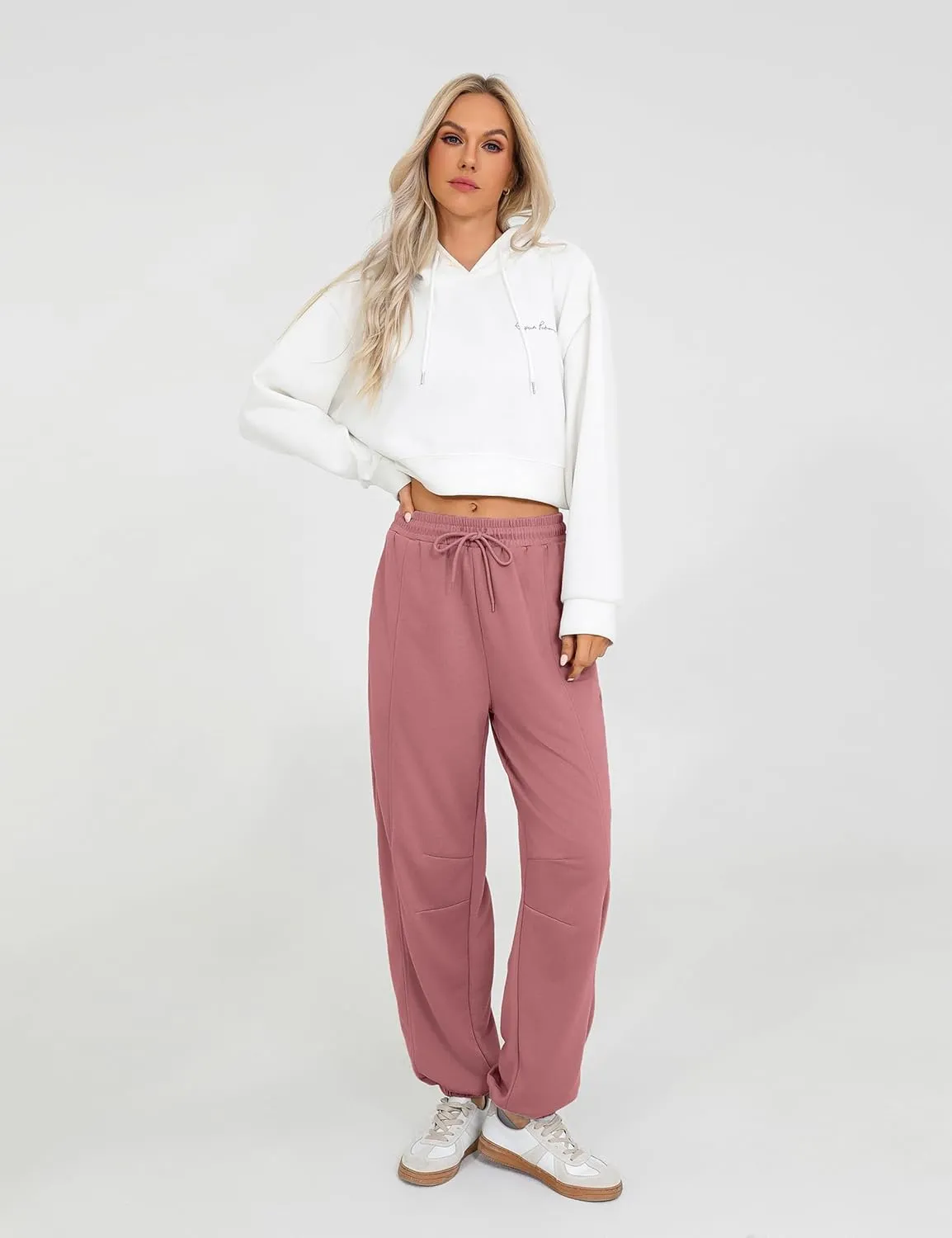 Quenteen Womens Sweatpants Casual Loose Lightweight Joggers Pants Fall Baggy Lounge Pants Drawstring Workout Bottoms