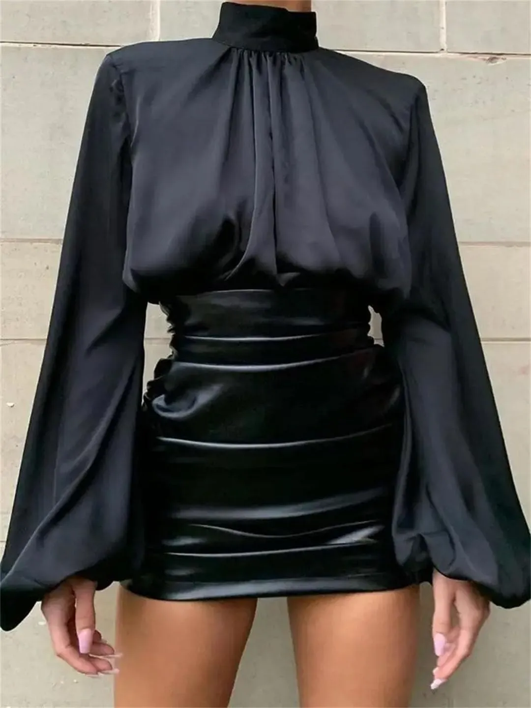 Vintage Pu Leather Pleated Skirts Women Folds Pencil Skirts High Waist Sexy Mini Short Skirts