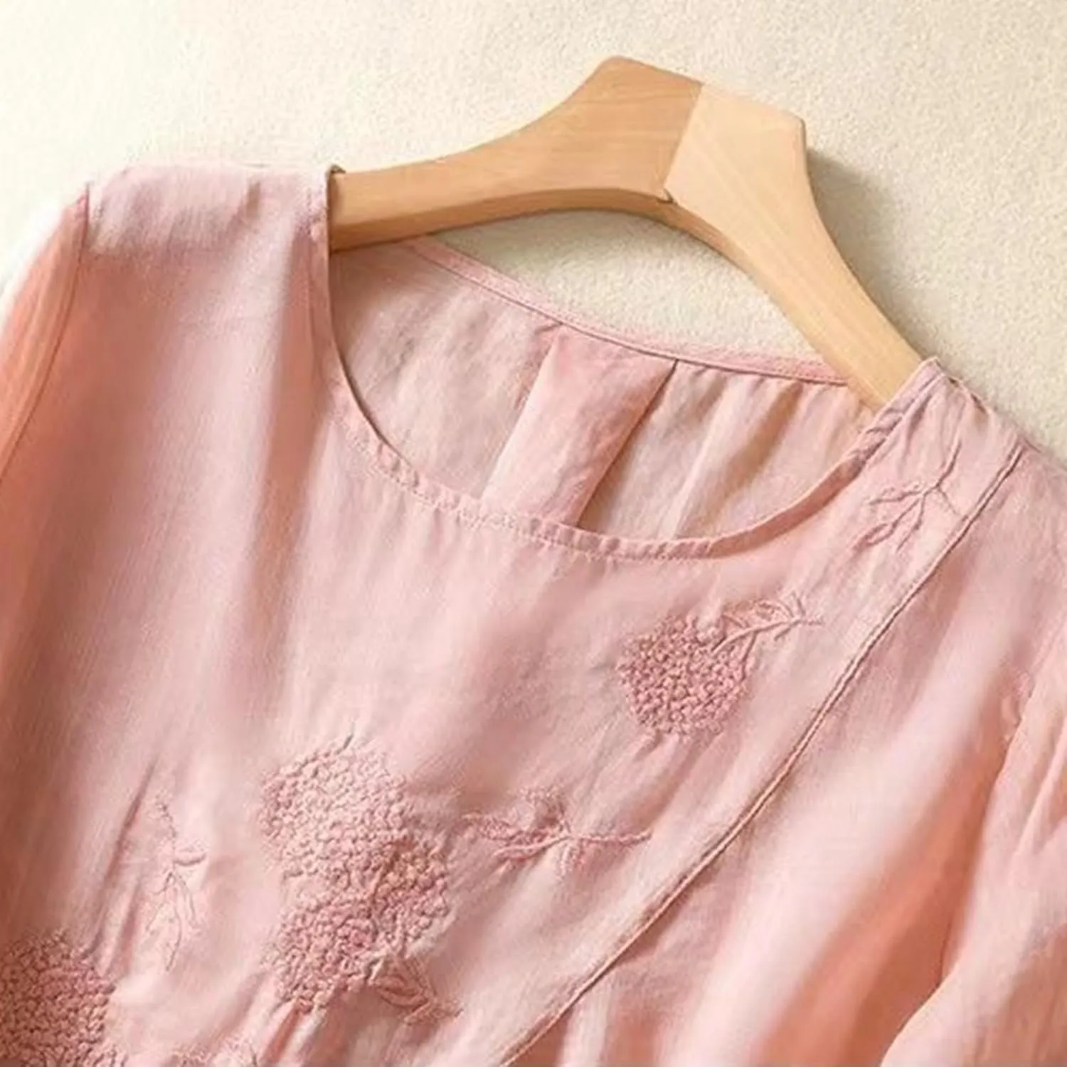 Women Linen Shirts Summer Cotton Linen Buttons Long Sleeve T-Shirt Casual Loose Fit Henley Crew Neck Tee Top